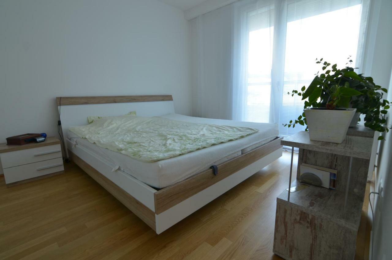 Apartment With Parking On Premise Vienna Esterno foto