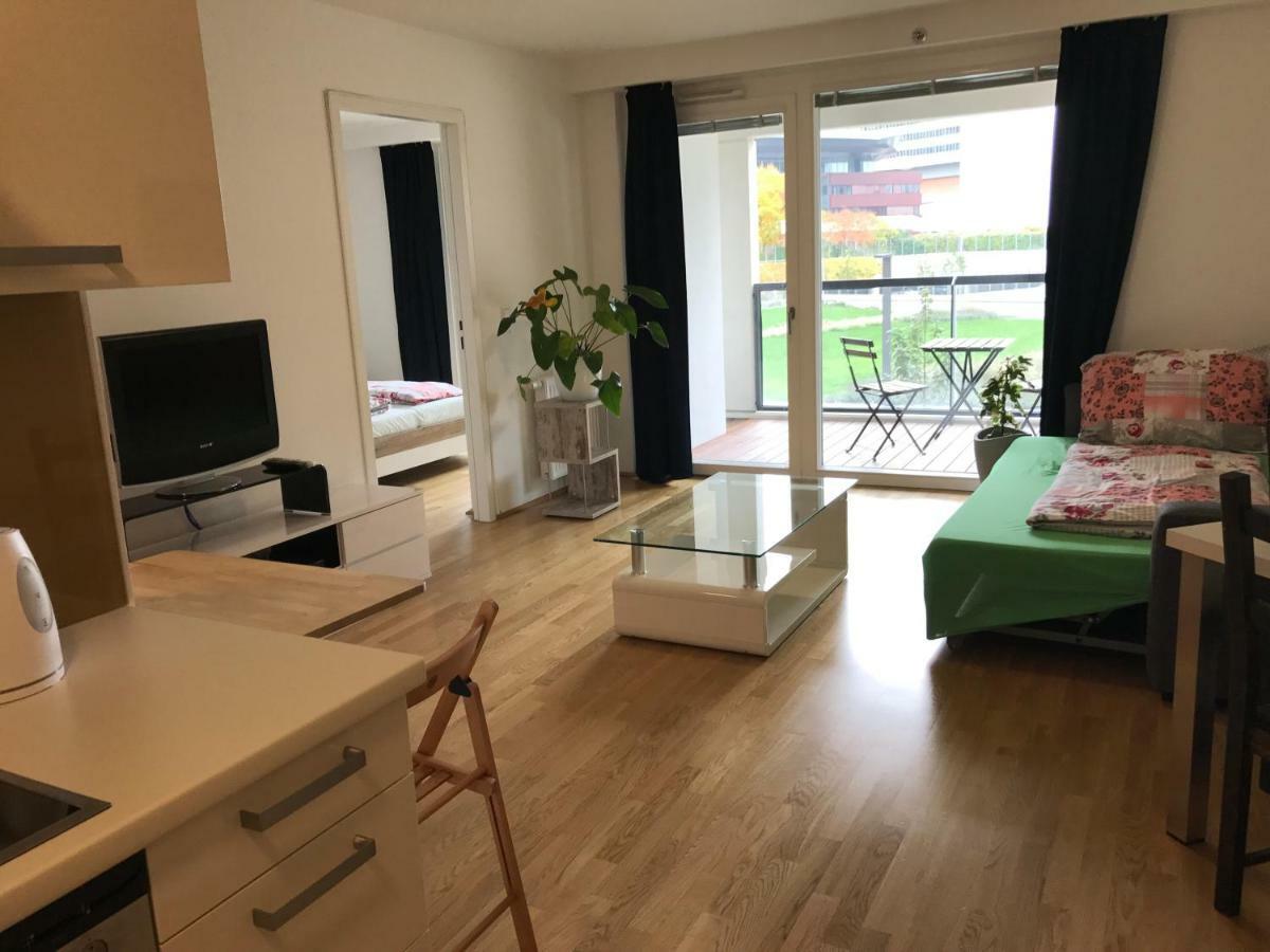 Apartment With Parking On Premise Vienna Esterno foto