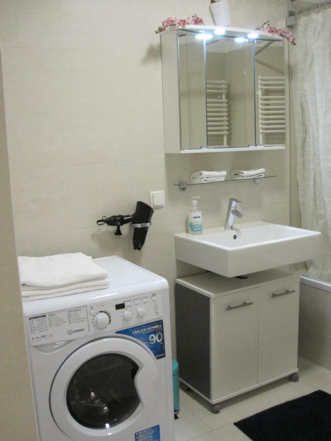 Apartment With Parking On Premise Vienna Esterno foto